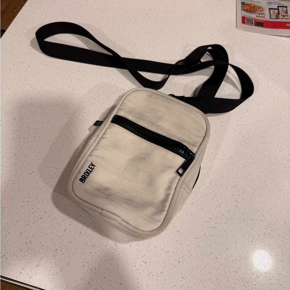 Brixley Crossbody
